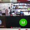 Abogado peruano olvida apagar la cámara y se pone a coger en plena audiencia