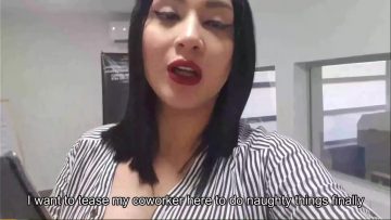 martina-smith-cogiendo-con-su-companero-de-trabajo-despues-de-la-junta